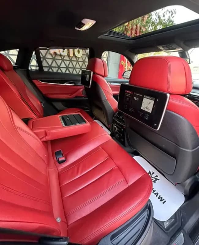 بي ام دبليو X6 2019 ام 40 اي رمادي أوتوماتيك — مستعملة
