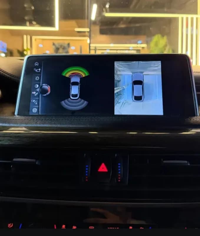 بي ام دبليو X6 2018 اكس درايف ام 50 اي أسود أوتوماتيك — مستعملة