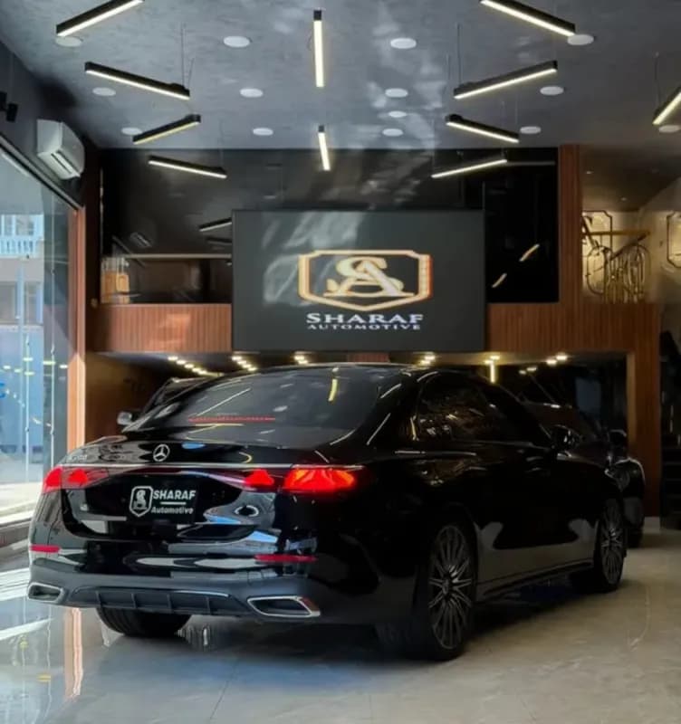 مرسيدس بنز E200 2026 ايه ام جي أسود أوتوماتيك — جديدة