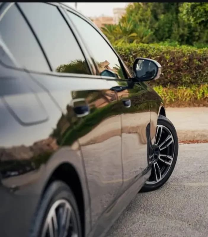 بي ام دبليو 520i 2026 لاكشري أسود أوتوماتيك — مستعملة