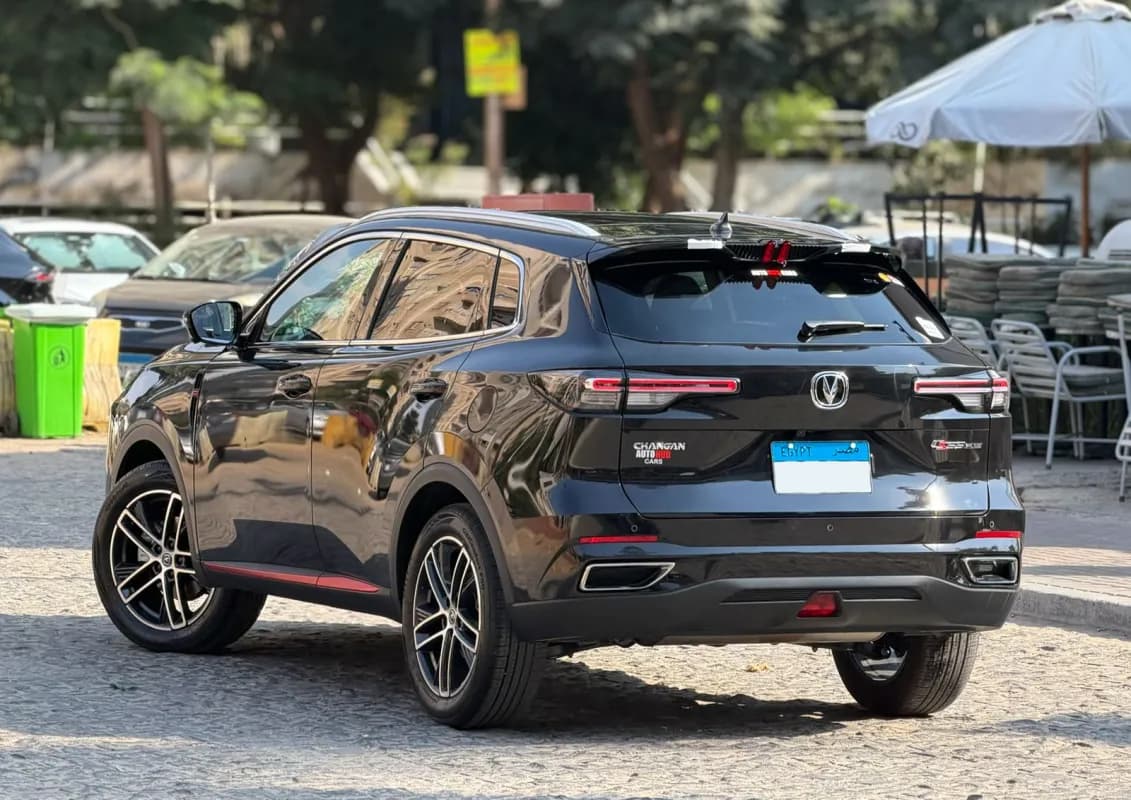 تشانغان CS55 بلاس 2026 بريميوم أسود أوتوماتيك — مستعملة