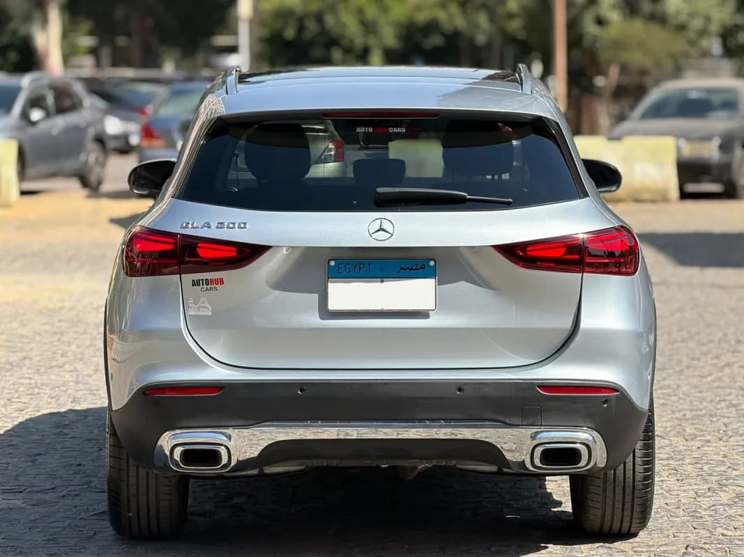 مرسيدس بنز GLA 200 2026 ايه ام جي فضي أوتوماتيك — مستعملة