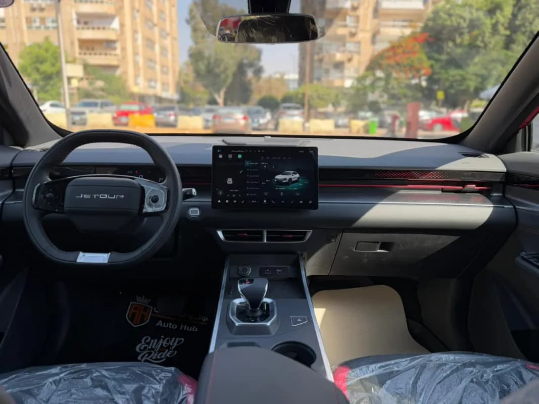 جيتور داشنج 2026 لاكشري أحمر أوتوماتيك — مستعملة