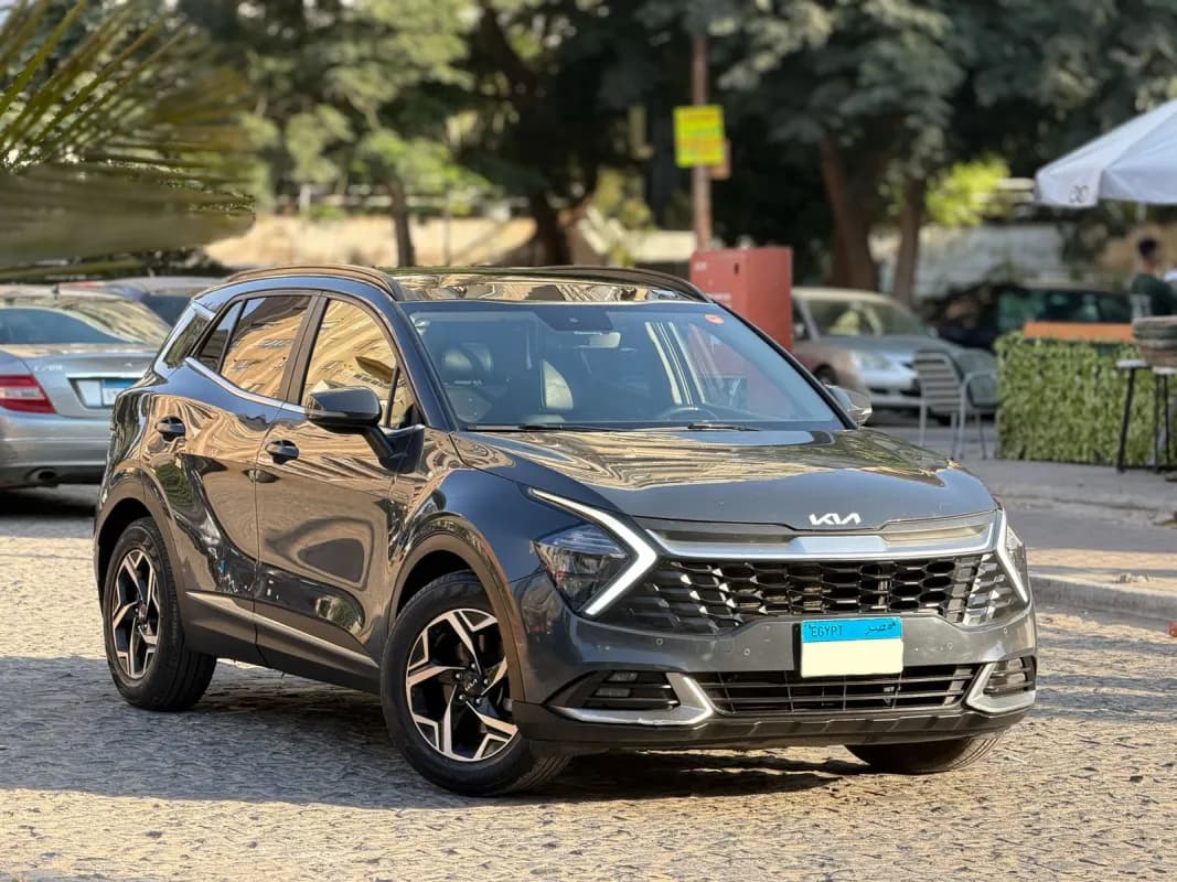 Kia Sportage 2022 Highline Gray Automatic — Used