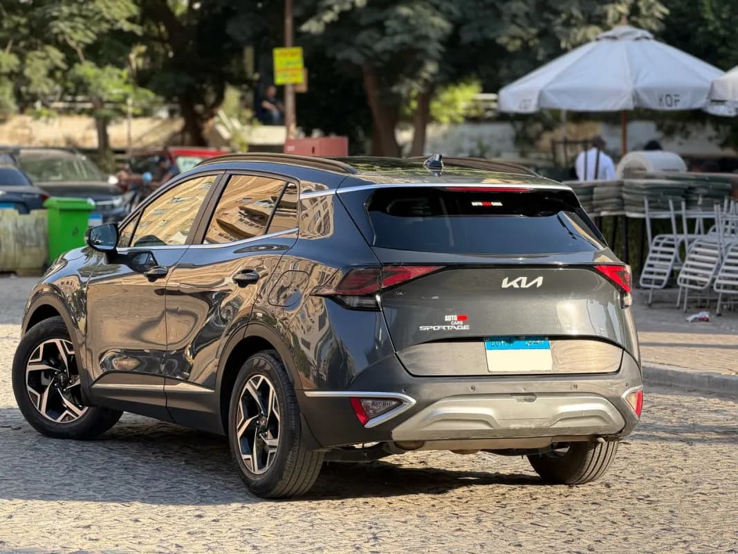 Kia Sportage 2022 Highline Gray Automatic — Used