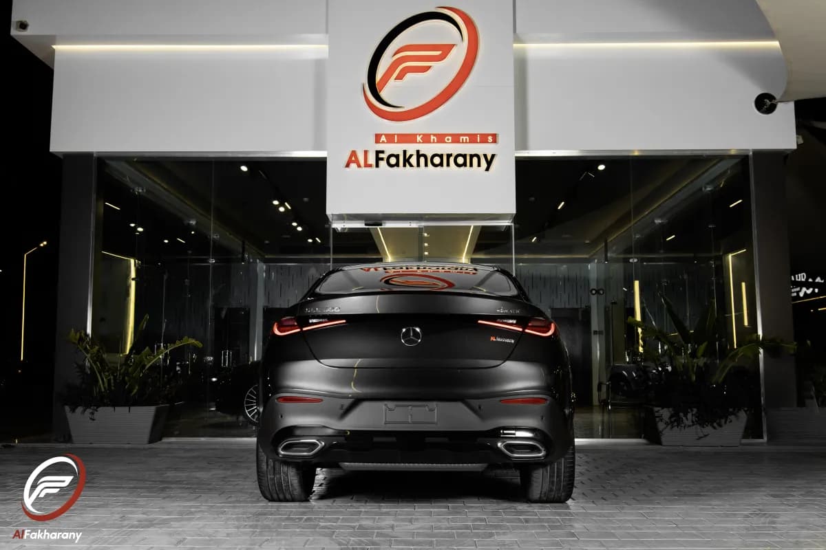 مرسيدس بنز GLC 300 2026 اي ام جي كوبيه رمادي أوتوماتيك — جديدة