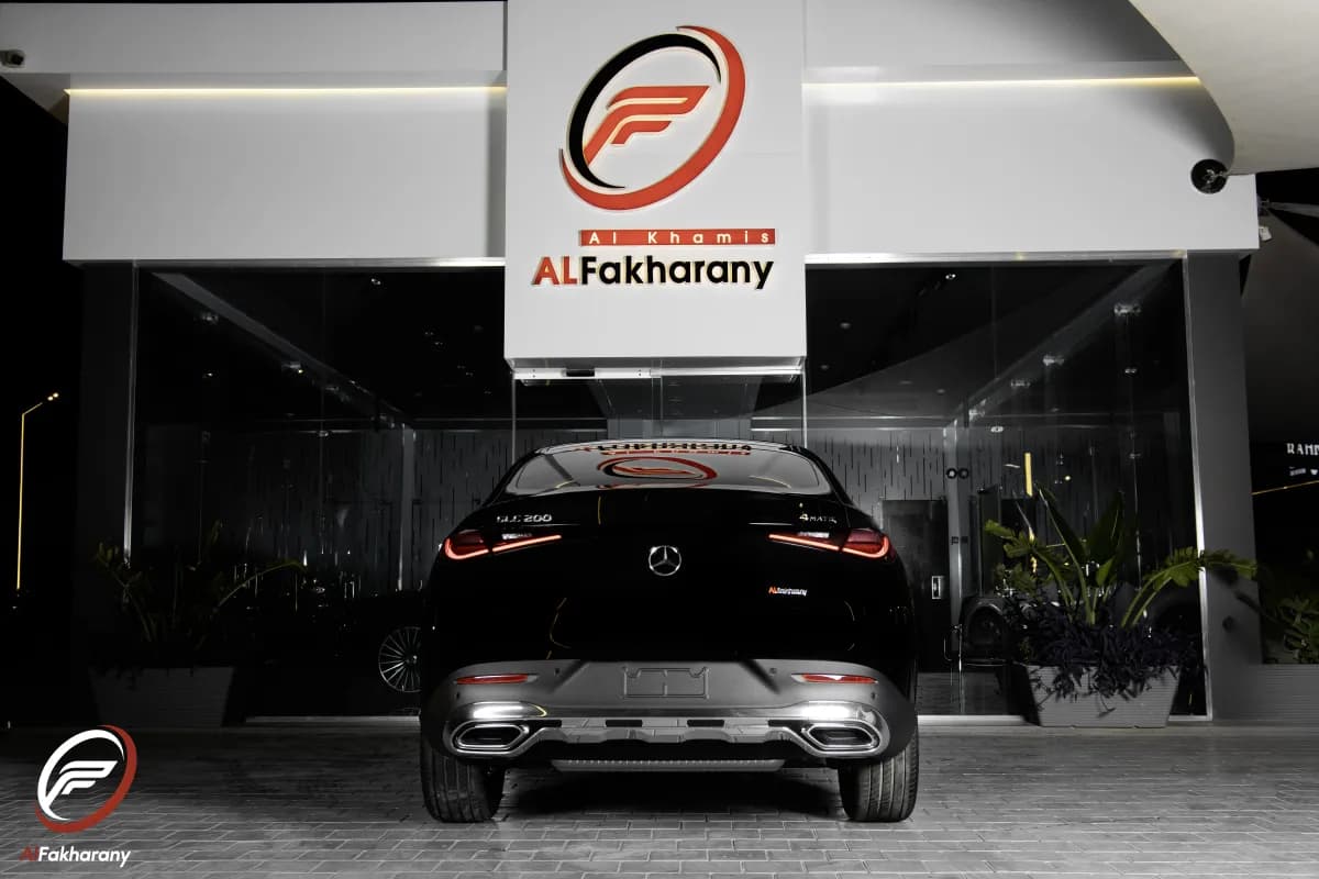 مرسيدس بنز جي ال سي 200 2026 ايفنت جارد أسود أوتوماتيك — جديدة