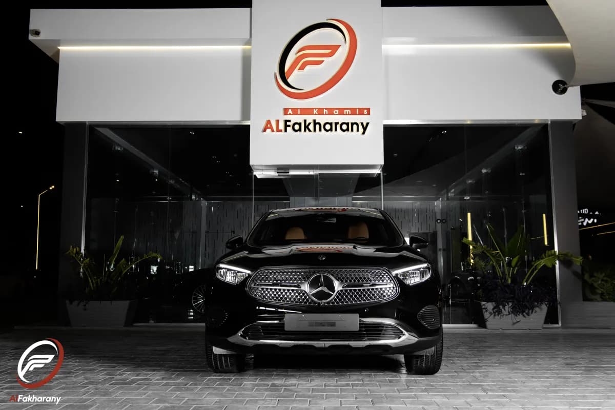مرسيدس بنز جي ال سي 200 2026 ايفنت جارد أسود أوتوماتيك — جديدة