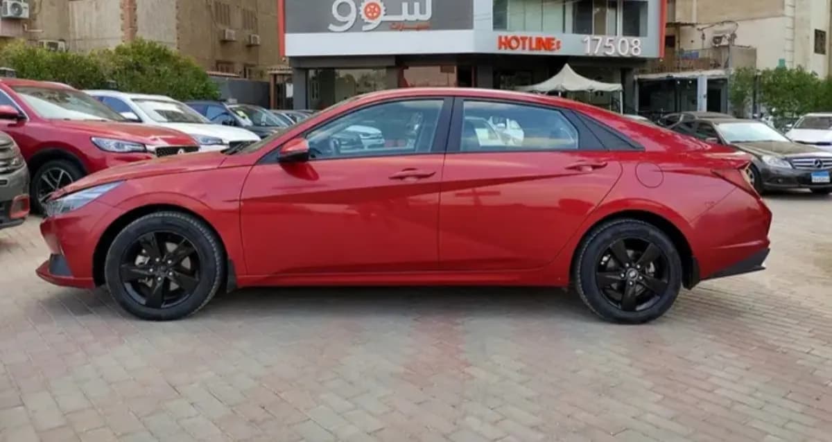 Hyundai Elantra CN7 2021 Shadow Red Automatic — Used