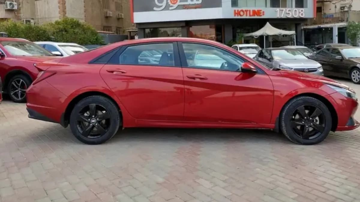 Hyundai Elantra CN7 2021 Shadow Red Automatic — Used