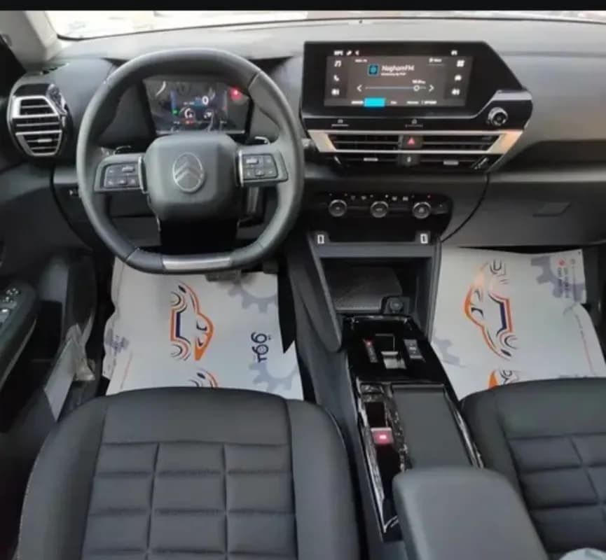 Citroen C4 X 2026 Feel Gray Automatic — New