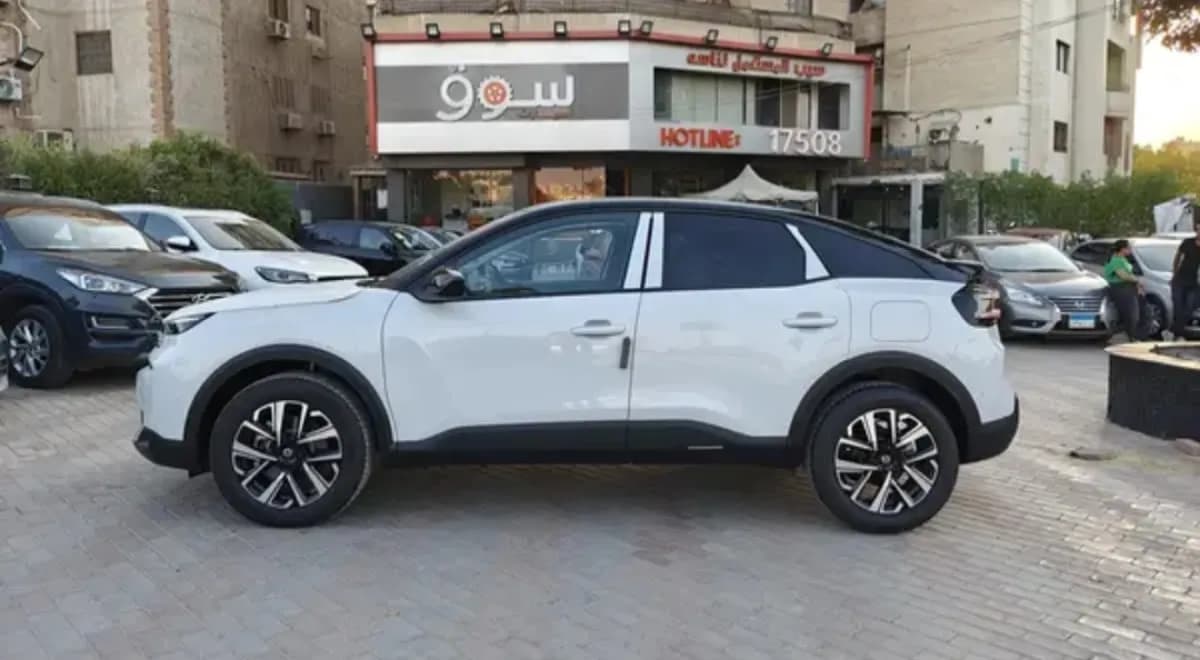 Citroen C4 2027 Shine White Automatic — New