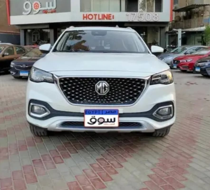 ام جي اتش اس 2021 لاكشري أبيض أوتوماتيك — مستعملة
