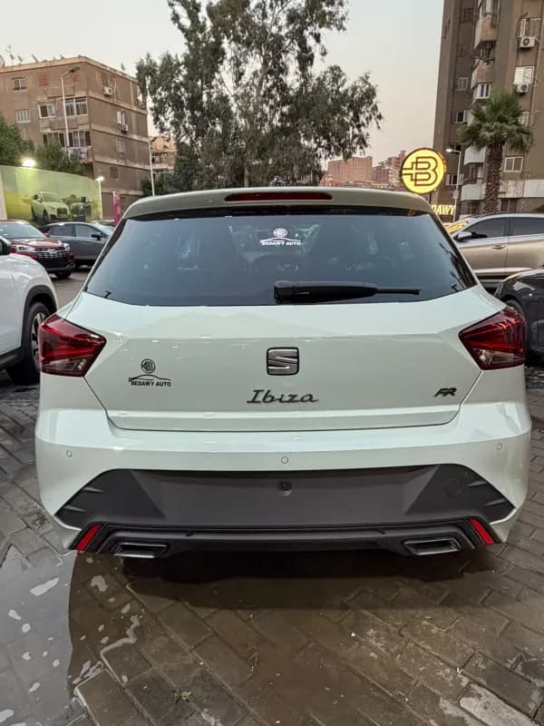 Seat Ibiza 2027 FR White Automatic — New