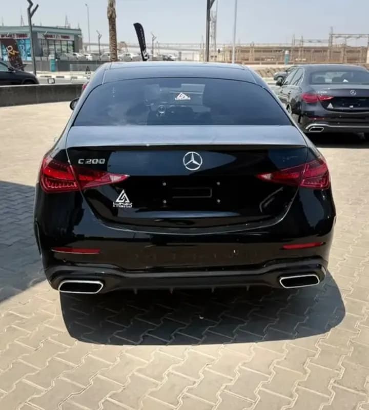 Mercedes-Benz C200 2025 Premium plus Black Automatic — New