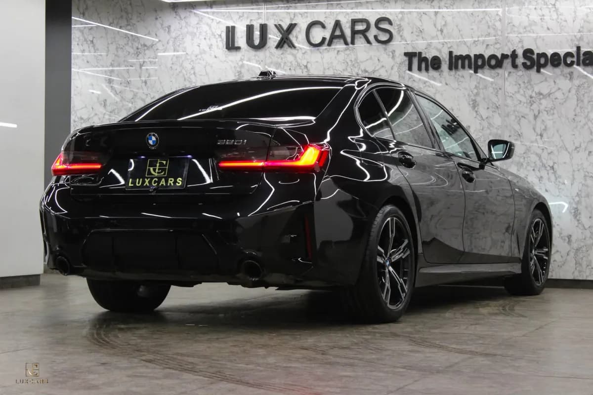 BMW 320i 2024 M Sport Black Automatic — Used