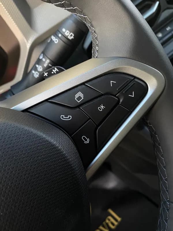 Renault Duster 2027 H2 Black Automatic — New