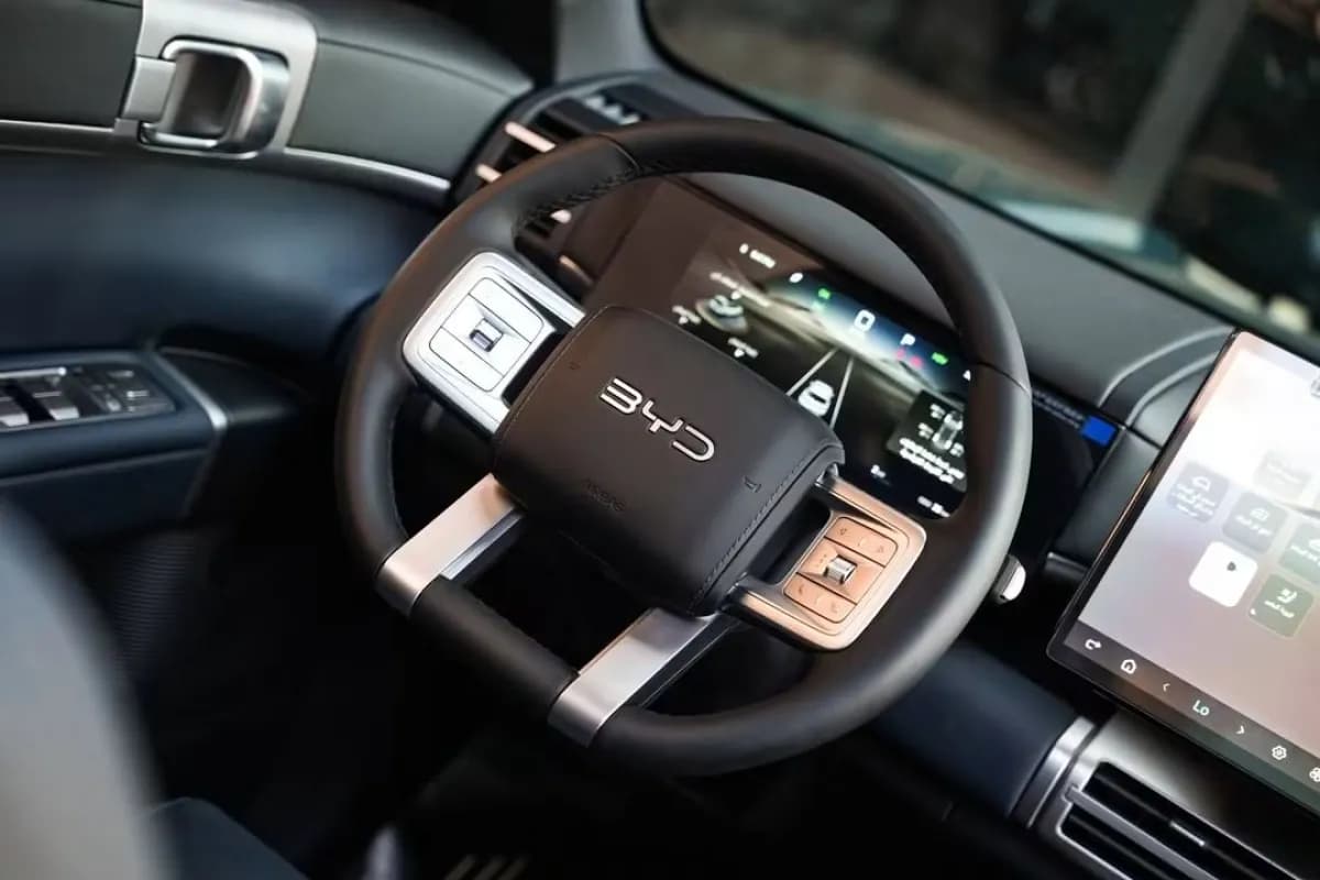 BYD Ti 7 2027 Ultra Green Automatic — New