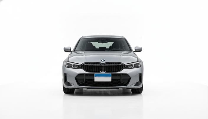 BMW 320i 2026 M Sport Silver Automatic — Used - 1