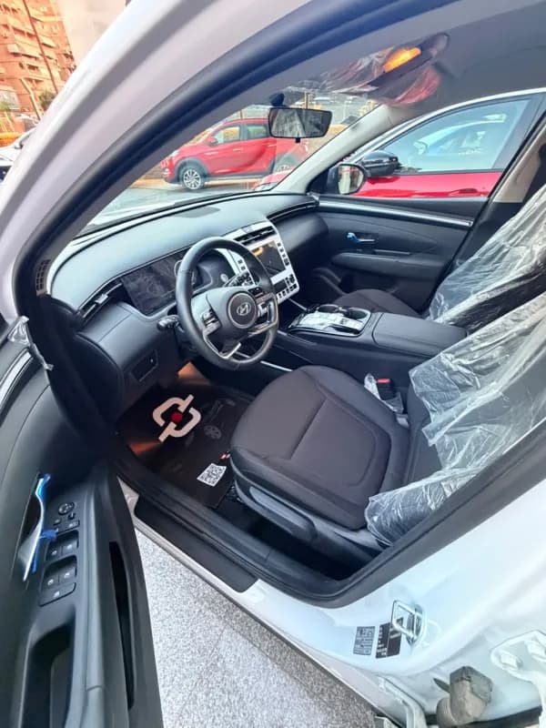 Hyundai Tucson 2021 Blaze White Automatic — Used