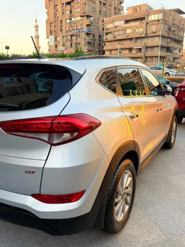 Hyundai Tucson 2017 Top line Silver Automatic — Used