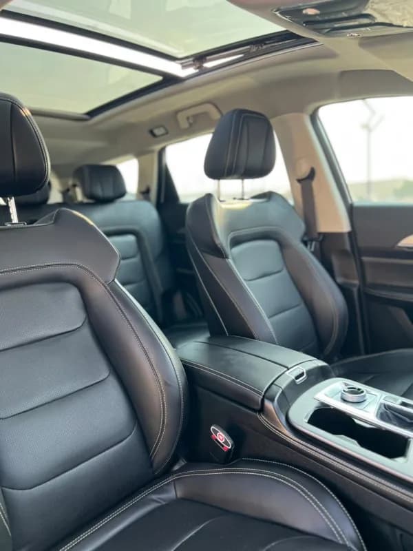 Jetour X70 PLUS 2023 Luxury White Automatic — Used