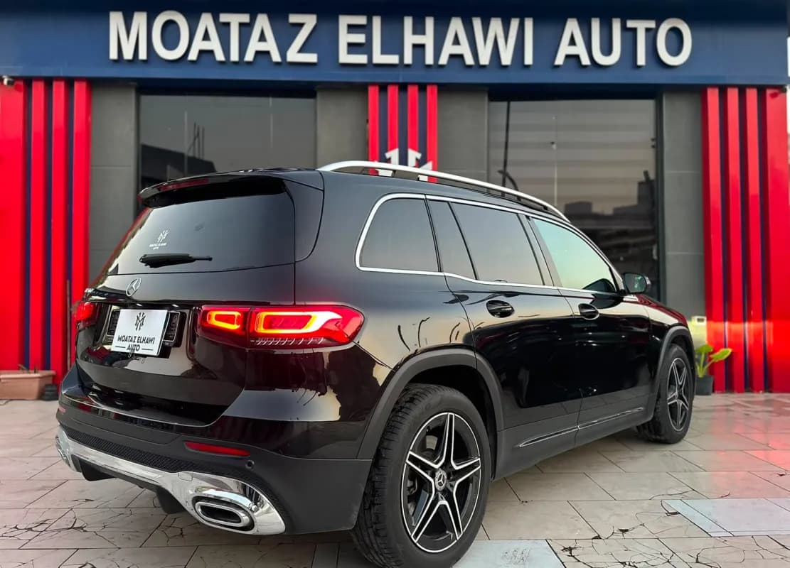 Mercedes-Benz GLB 200 2023 AMG Line Black Automatic — Used