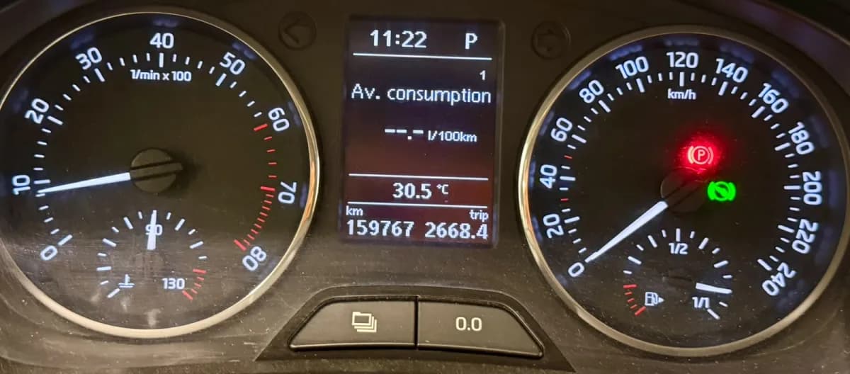 Skoda Rapid 2016 Style Gray Automatic — Used