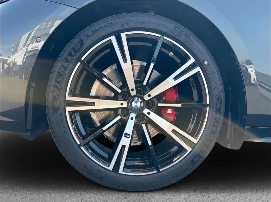 BMW 520i 2026 M Sport Black Automatic — New