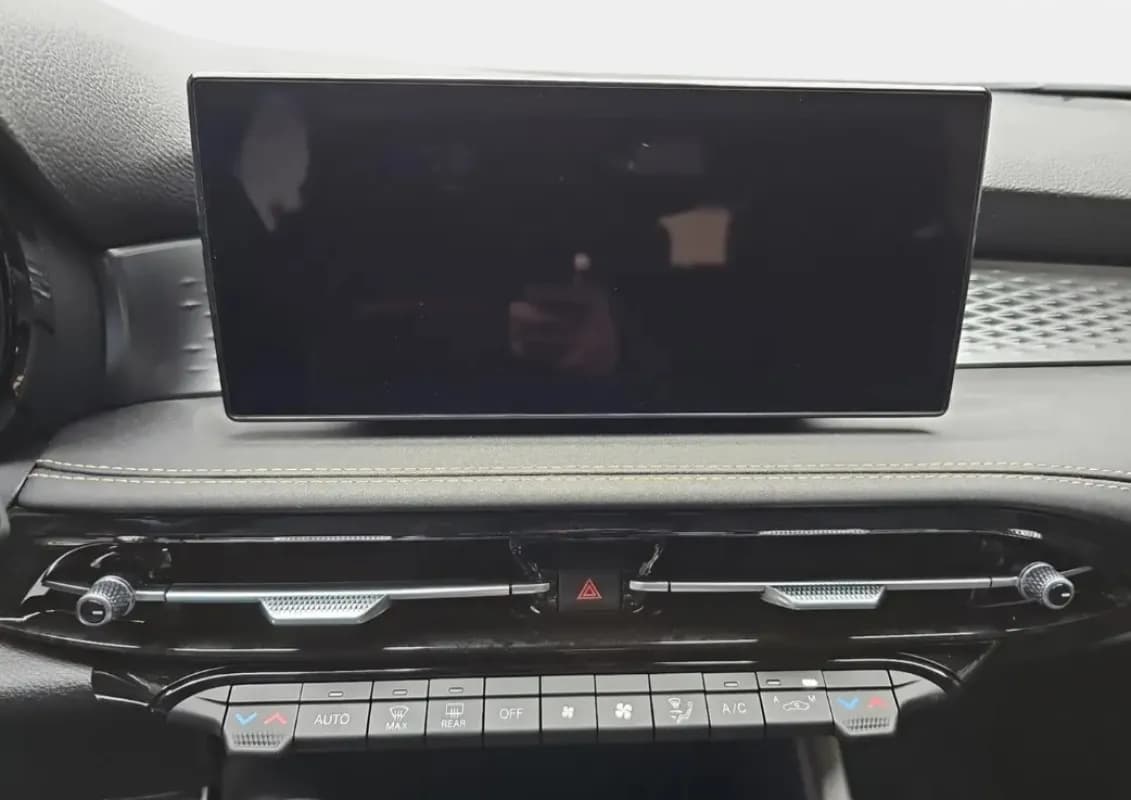 Alfa Romeo Tonale 2025 Veloce Red Automatic — New