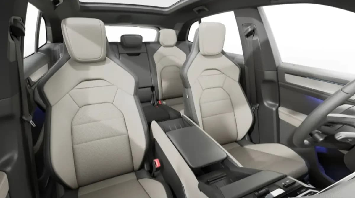 Porsche Cayenne 2026 Electric Black Automatic — New