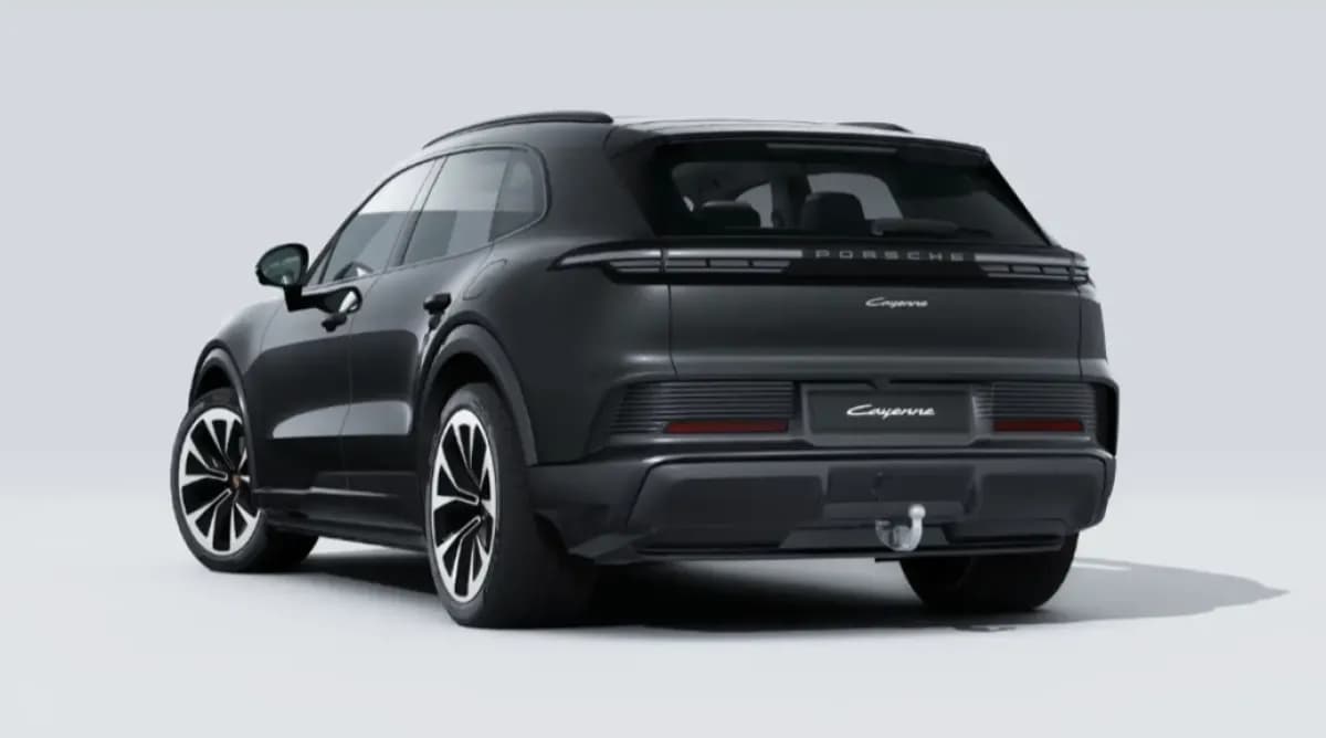 Porsche Cayenne 2026 Electric Black Automatic — New