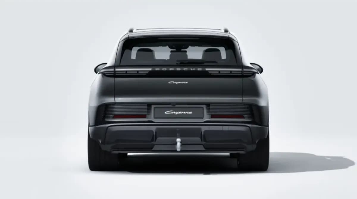 Porsche Cayenne 2026 Electric Black Automatic — New