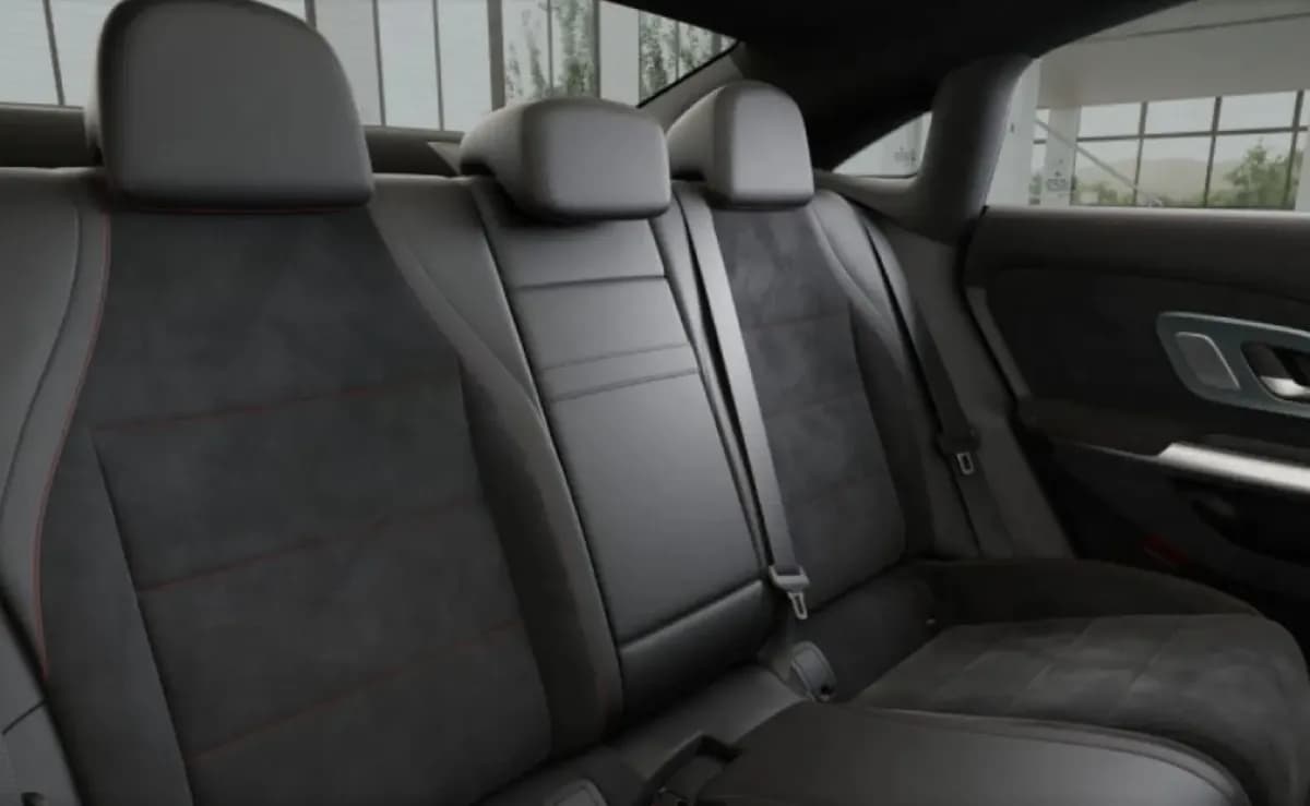 Mercedes-Benz CLA 200 2026 AMG Black Automatic — New
