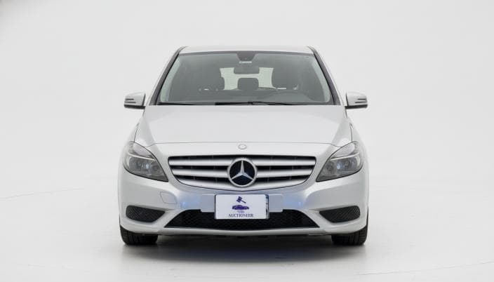 Mercedes-Benz B 200 2013 Progressive Designo Silver Automatic — Used - 1