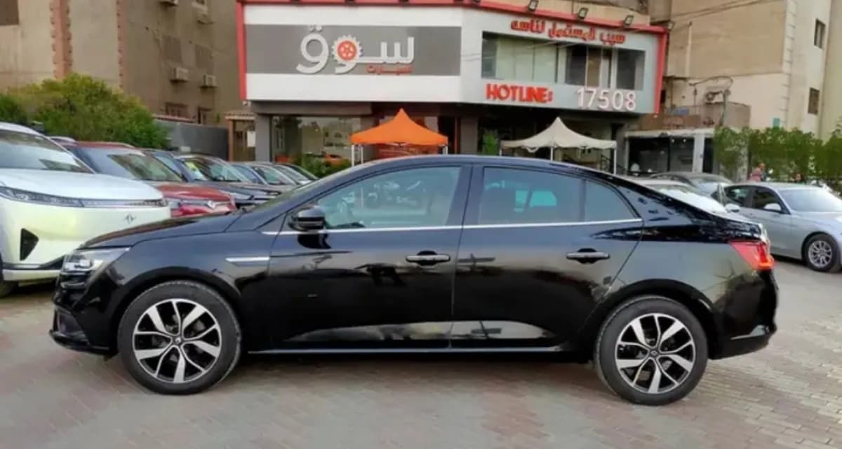 Renault Megane 2021 Turbo Signature Black Automatic — Used