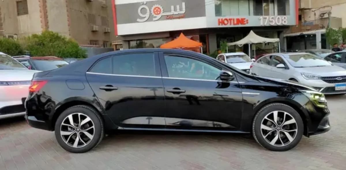 Renault Megane 2021 Turbo Signature Black Automatic — Used