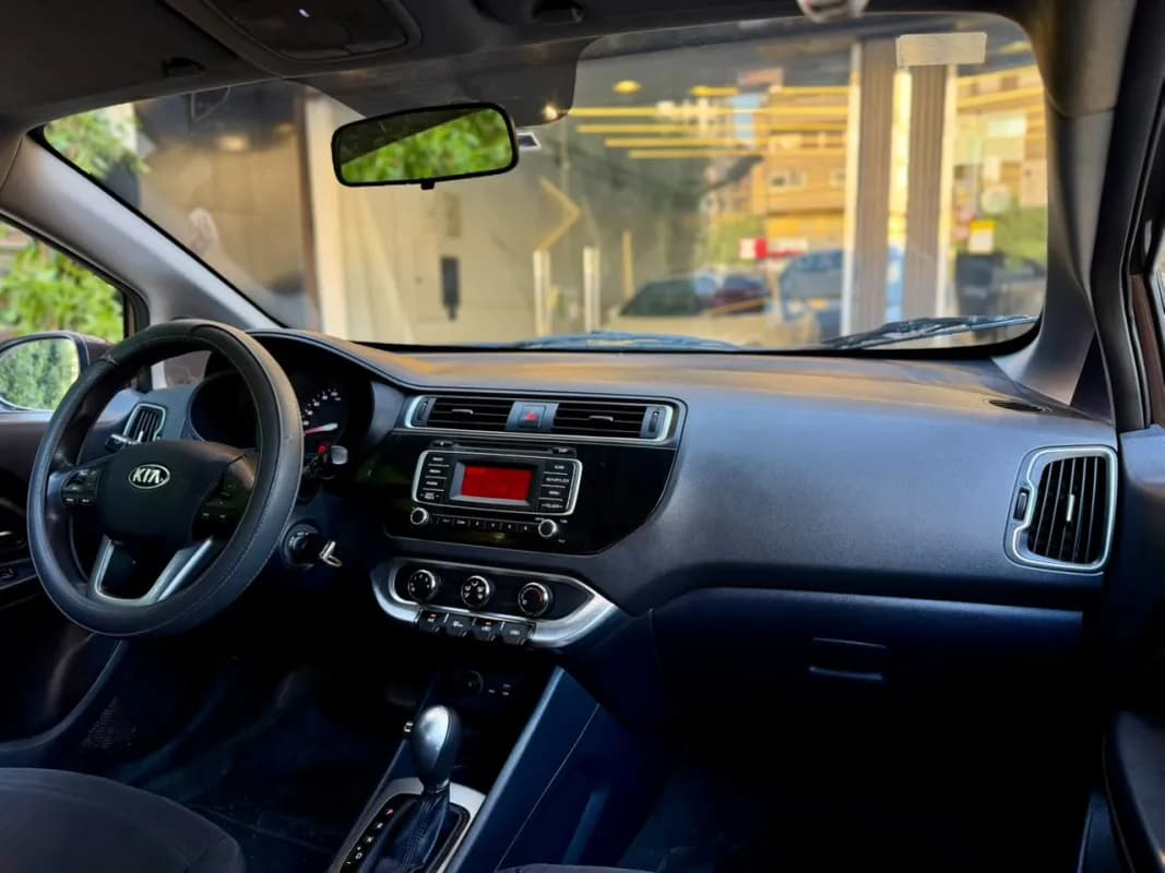 Kia Rio 2017 Highline Brown Automatic — Used