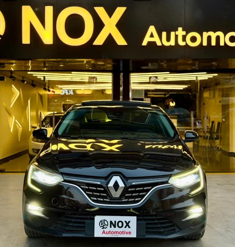 Renault Megane 2023 Signature SR Black Automatic — Used