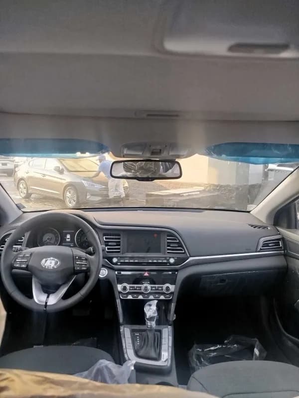 Hyundai Elantra AD 2027 Topline Silver Automatic — New