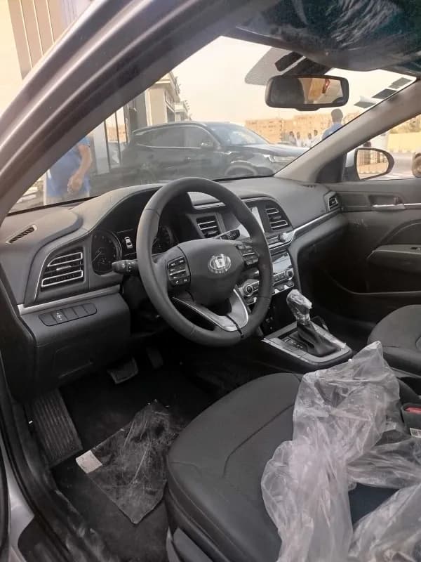 Hyundai Elantra AD 2027 Topline Silver Automatic — New