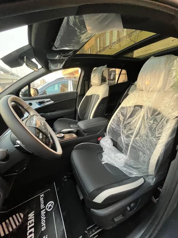 Kia Sportage 2027 GT-line Gray Automatic — New