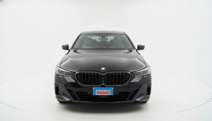 BMW 520i 2026 M Sport Black Automatic — Used - 1
