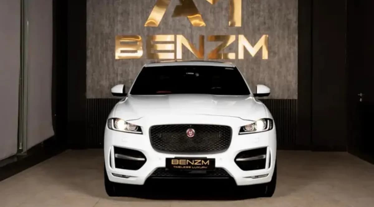 Jaguar F-PACE 2018 P250 S White Automatic — Used