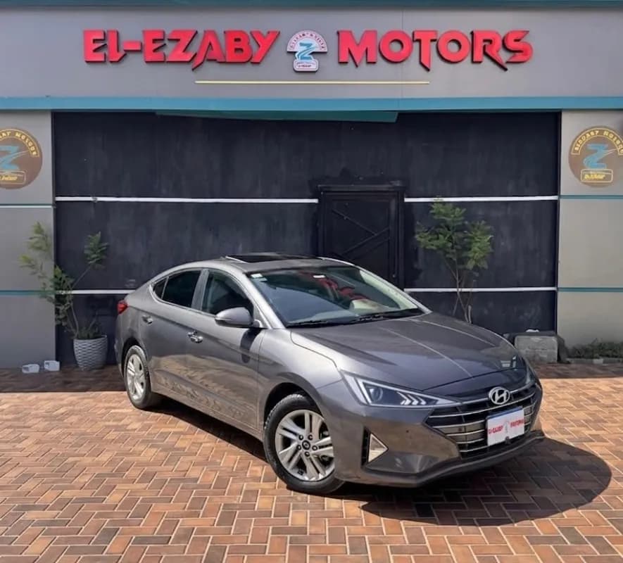 Hyundai Elantra AD 2025 Topline Gray Automatic — Used
