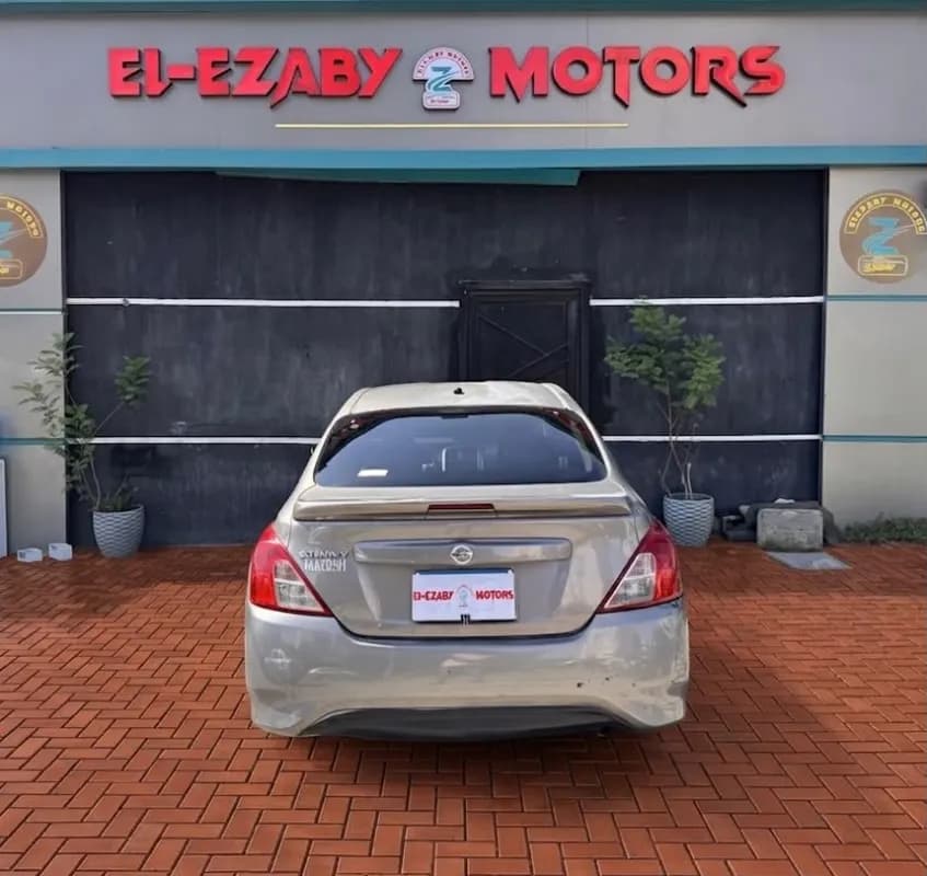 Nissan Sunny 2018 2nd Category Champagne Automatic — Used