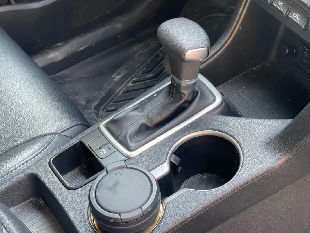 Kia Sportage 2022 Highline Gray Automatic — Used