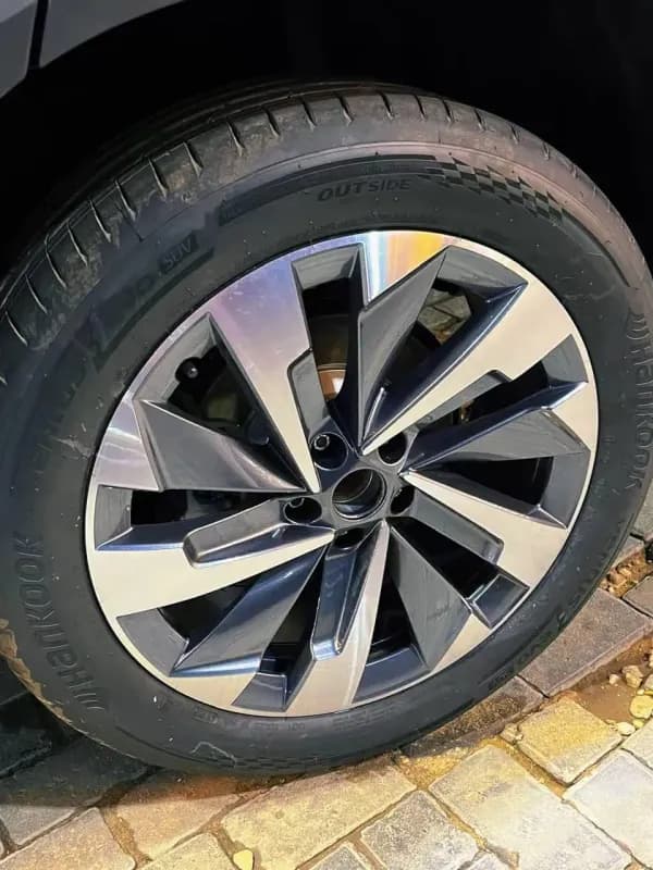 Skoda KODIAQ 2026 Suit Black Automatic — New