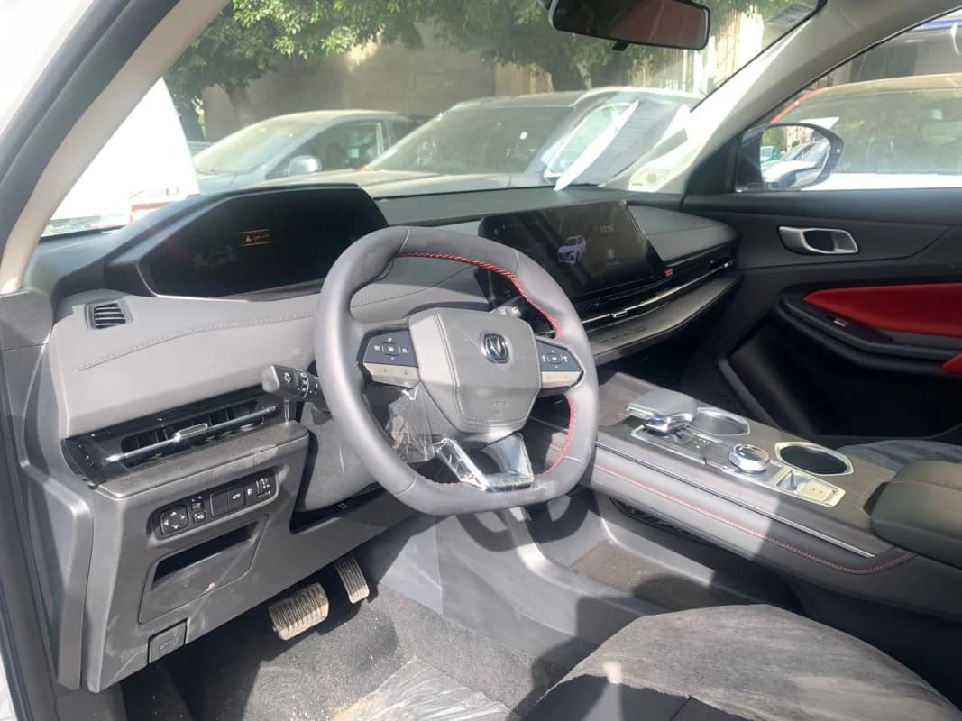 Changan CS35 PLUS 2026 Flagship White Automatic — New