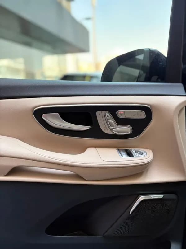 Mercedes-Benz V300 2026 amg Black Automatic — New